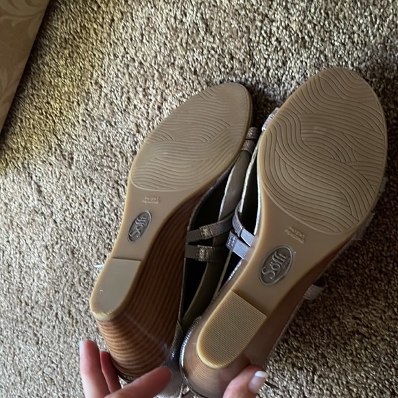 Sofft 8m new silver wedge sandals strappy - Picture 4 of 6